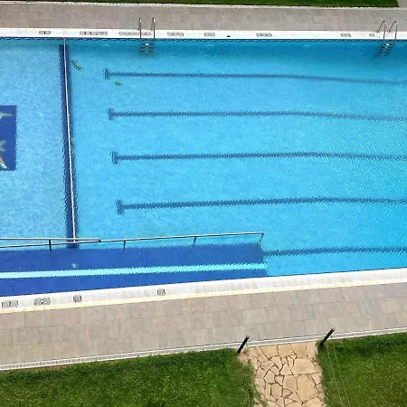 Apartamento Con Piscina En Apartment