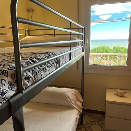Apartamento Con Piscina En Malgrat de Mar